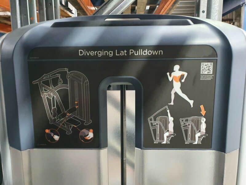 Precor Diverging Lat Pull Down infographic