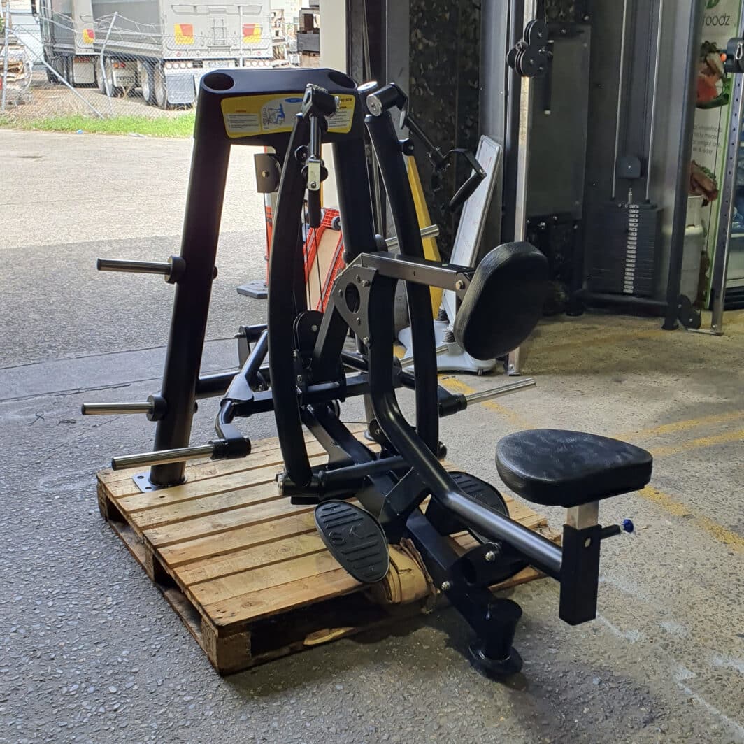 Plate Loaded Seated Row fitness equipment