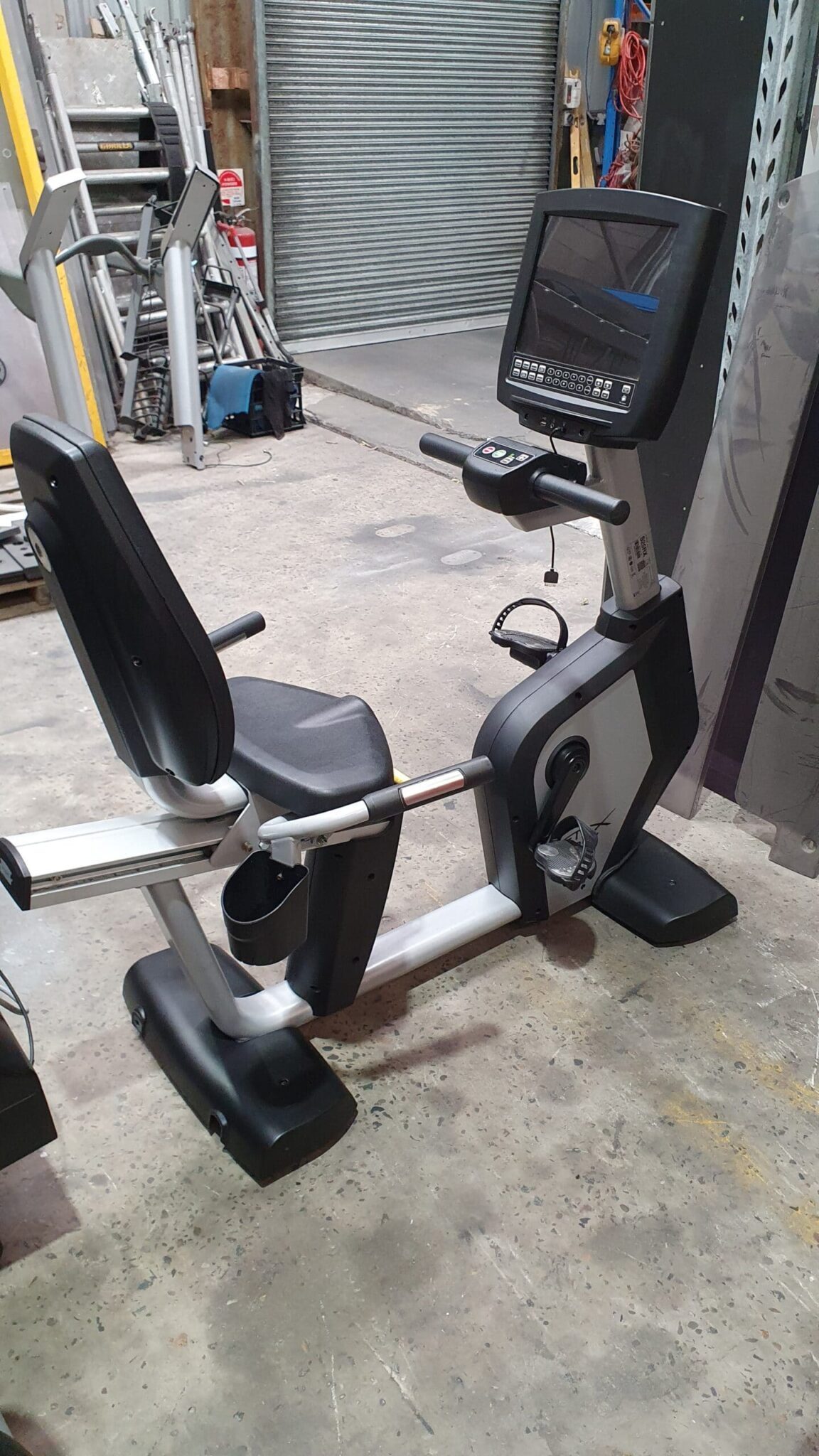 STEX S25RX(i) LCD Recumbent Bike | Gym 