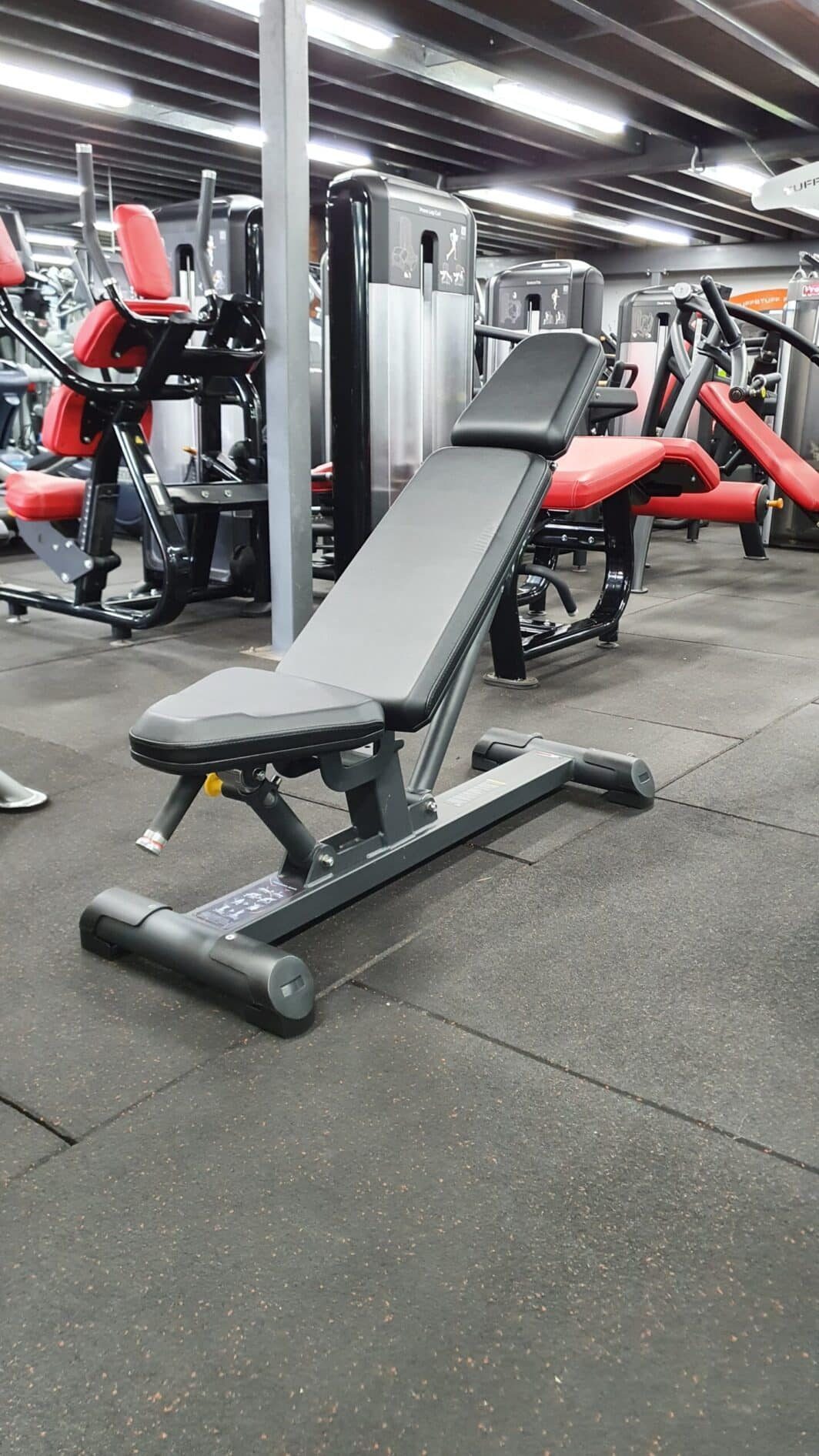Adjustable Flat to Incline Bench used gym equipment